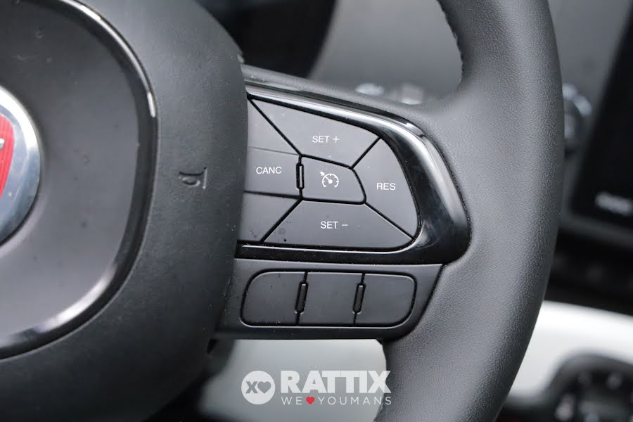 Fiat Panda Pandina 1.0 Firefly Hybrid 70CV Cross Rosso Passione Pastello  Aziendale foto 12