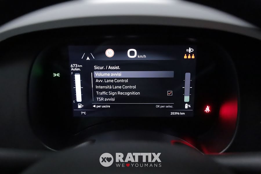 Fiat Panda Pandina 1.0 Firefly Hybrid 70CV Cross Rosso Passione Pastello  Aziendale foto 17