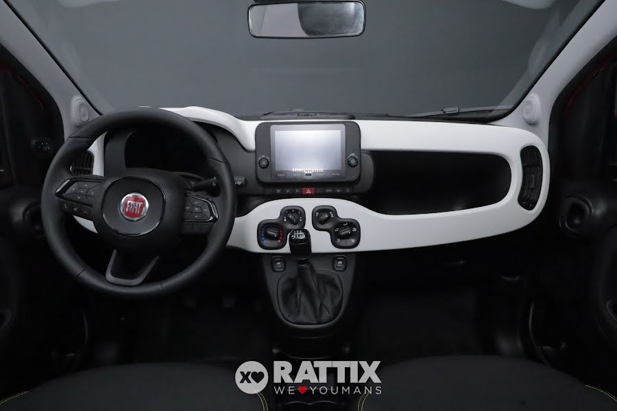 Fiat Panda Pandina 1.0 Firefly Hybrid 70CV Cross Rosso Passione Pastello  Aziendale foto 9