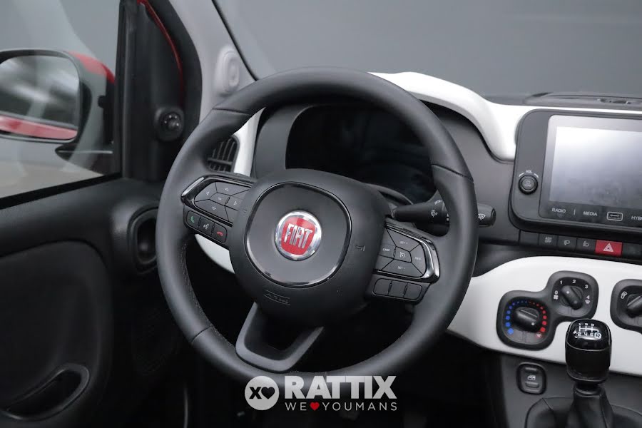 Fiat Panda Pandina 1.0 Firefly Hybrid 70CV Cross Rosso Passione Pastello  Aziendale foto 10