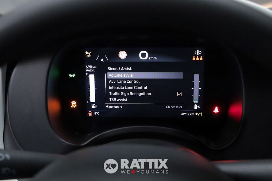 Fiat Panda Pandina 1.0 Firefly Hybrid 70CV Cross Rosso Passione Pastello  Aziendale foto 17