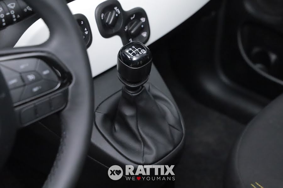 Fiat Panda Pandina 1.0 Firefly Hybrid 70CV Cross Rosso Passione Pastello  Aziendale foto 22