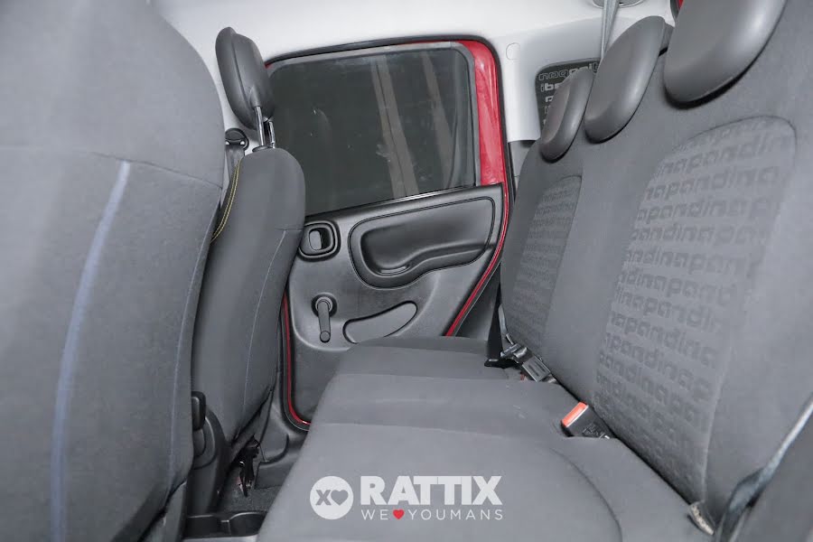 Fiat Panda Pandina 1.0 Firefly Hybrid 70CV Cross Rosso Passione Pastello  Aziendale foto 23