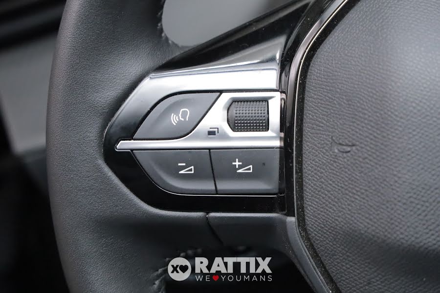 Peugeot 208 1.2 Puretech 100CV Allure Nero Perla  Aziendale foto 10