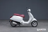 VESPA PRIMAVERA 50 