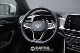 Miniatura Volkswagen T-Roc Cabriolet 1.5 TSI Style DSG + gancio traino Pure White Pastello & Capote Nera  Aziendale foto 30