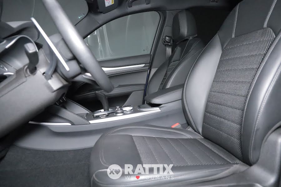 Alfa Romeo Stelvio 2.2 t 190CV Sprint Q4 Auto Blu  Aziendale foto 7