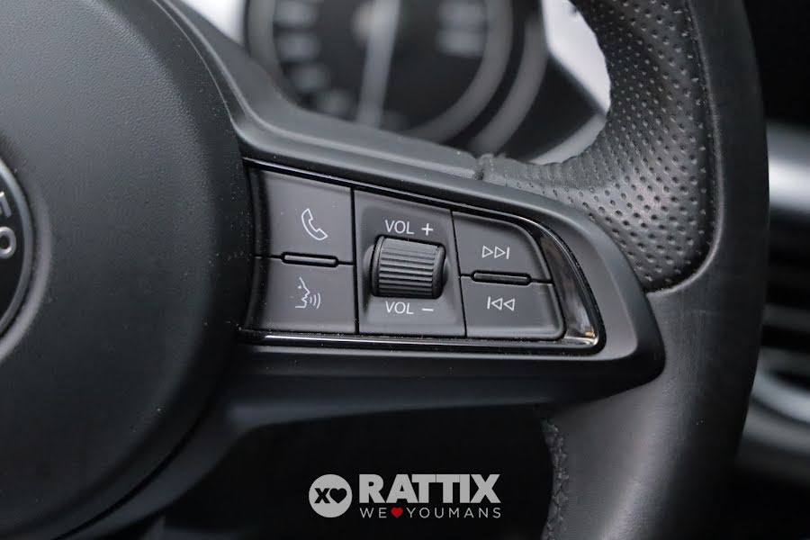 Alfa Romeo Stelvio 2.2 t 190CV Sprint Q4 Auto Blu  Aziendale foto 11