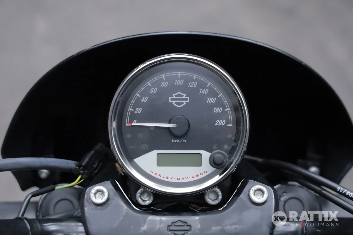 HARLEY DAVIDSON Street 750 dep.