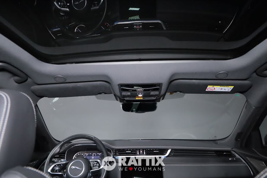 Jaguar F-Pace 2.0d i4 Mhev 204CV R-Dynamic Black AWD Auto + tetto panoramico Grigio  Aziendale foto 37