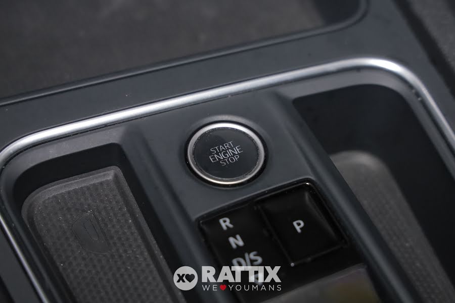 SEAT Leon Sportstourer 1.0 ETSI 110CV Business DSG Bianco  Aziendale foto 28