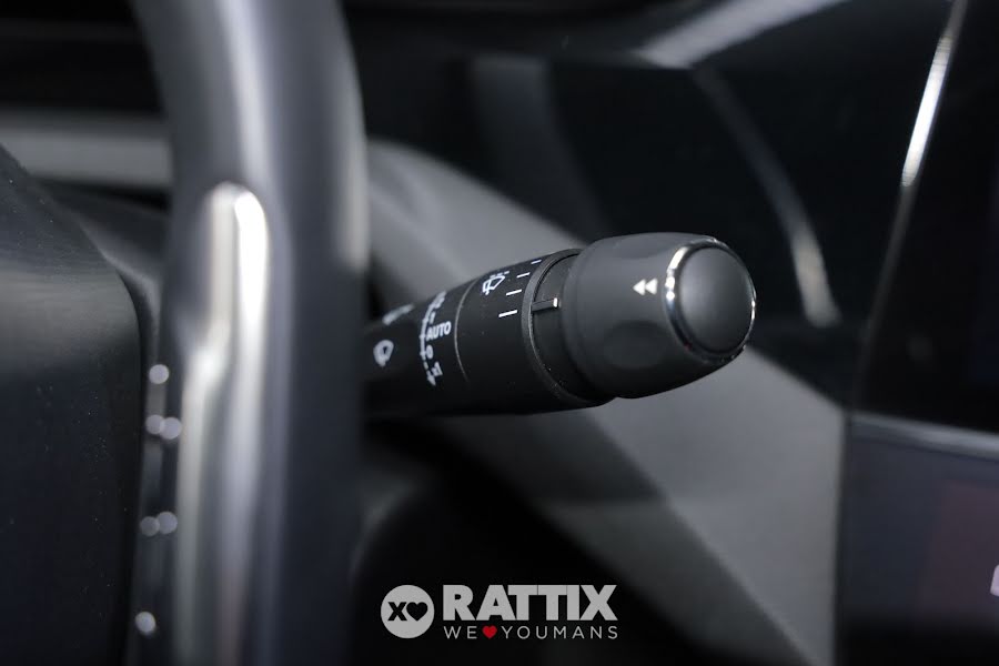 Peugeot 408 1.2 Hybrid 136CV GT e-DCS6 Bianco Banchisa  Aziendale foto 15