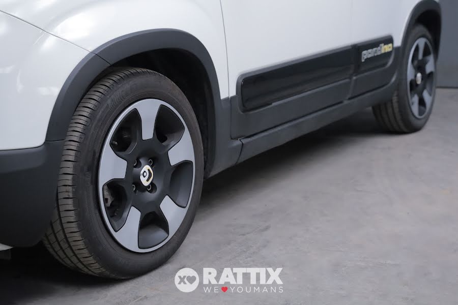 Fiat Panda Pandina 1.0 Firefly Hybrid 70CV Cross  White solid  Aziendale foto 4