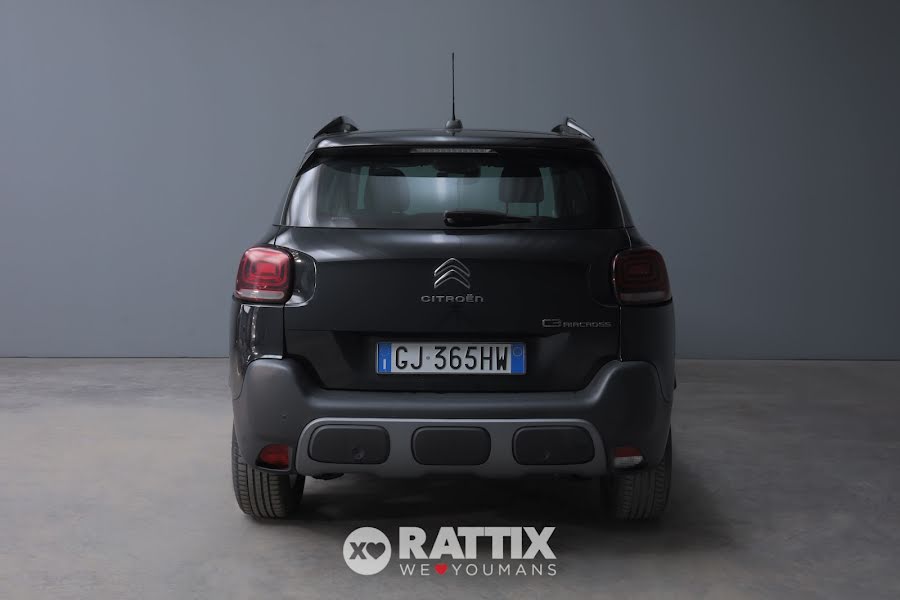 Citroen C3 Aircross 1.2 Puretech 110CV Shine  Pearl Black Metallizzato  Aziendale foto 5