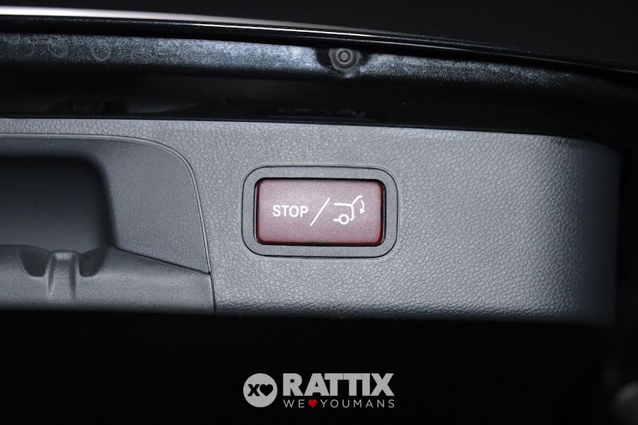 Mercedes-Benz GLC 350 e Executive 4matic auto Nero  Usato foto 8