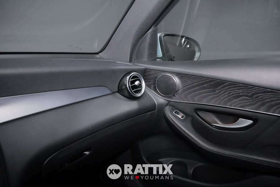 Mercedes-Benz GLC 350 e Executive 4matic auto Nero  Usato foto 36