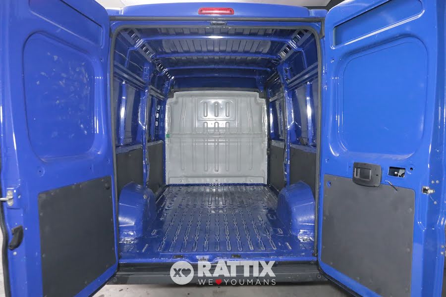 Peugeot Boxer 2.2 BlueHDI 140CV L2H2 (IVA ESCLUSA) Da verificare  Aziendale foto 6