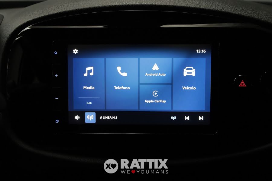 Toyota Aygo X 1.0 72CV Active s-CVT Super White   Km 0 foto 18