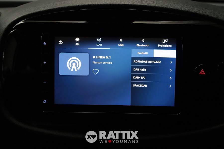 Toyota Aygo X 1.0 72CV Active s-CVT Super White   Km 0 foto 19