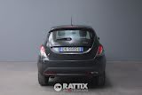Miniatura Lancia Ypsilon 1.0 Firefly Hybrid 70CV Gold Nero   Aziendale foto 22