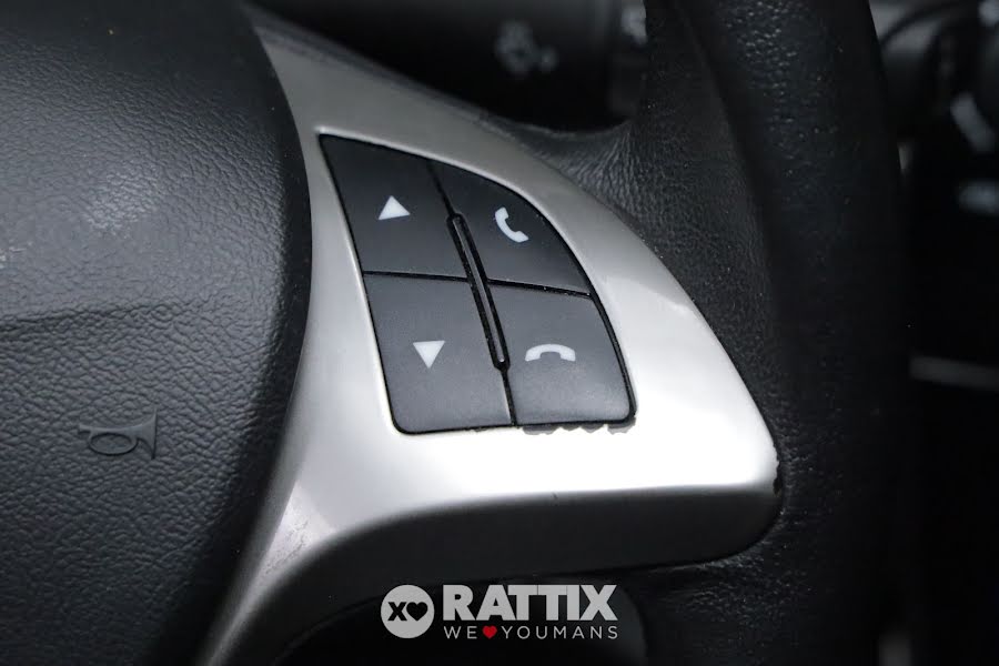 Lancia Ypsilon 1.0 Firefly Hybrid 70CV Gold Nero   Aziendale foto 11