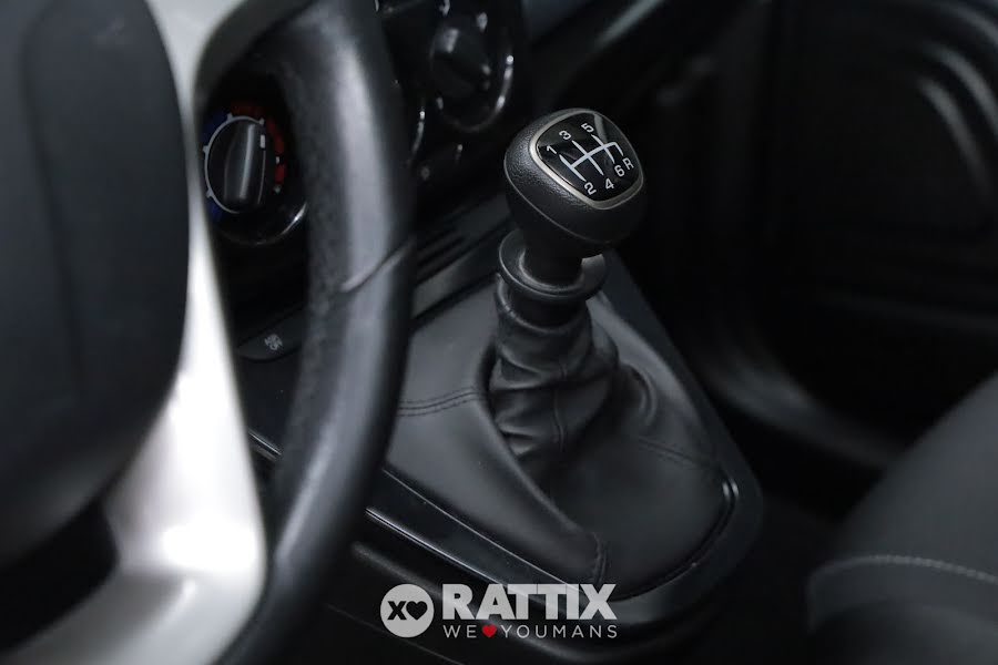 Lancia Ypsilon 1.0 Firefly Hybrid 70CV Gold Nero   Aziendale foto 18