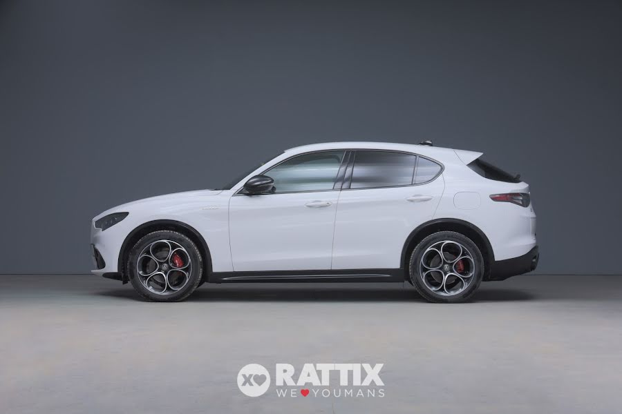 Alfa Romeo Stelvio 2.2 t 210CV Veloce Q4 auto Bianco  Aziendale foto 2