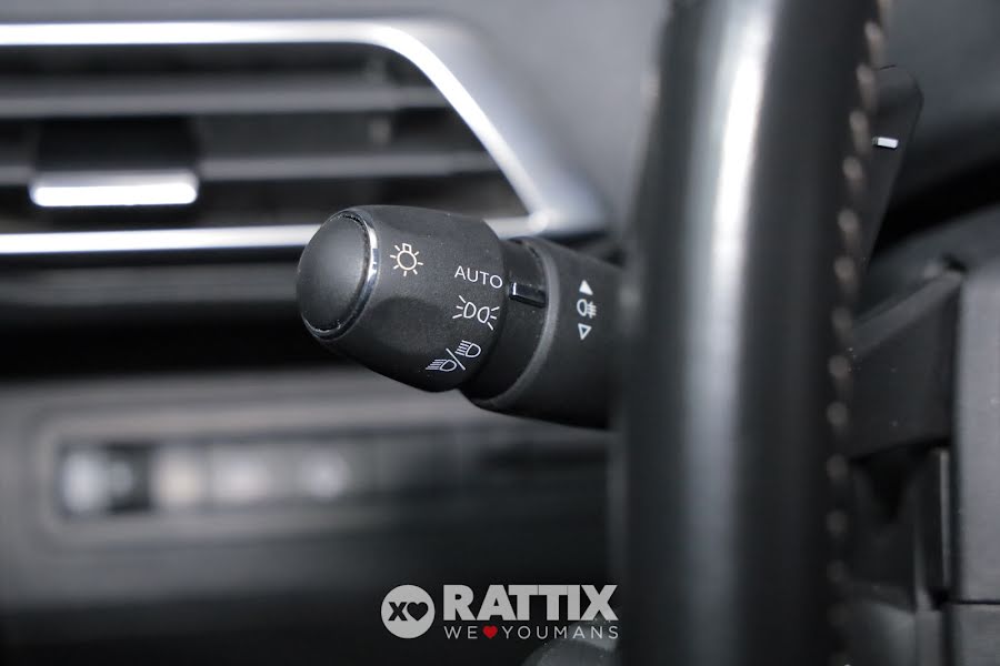 Peugeot 5008 1.5 bluehdi 130CV Active Pack eat8 7p.ti Grigio  Usato foto 14