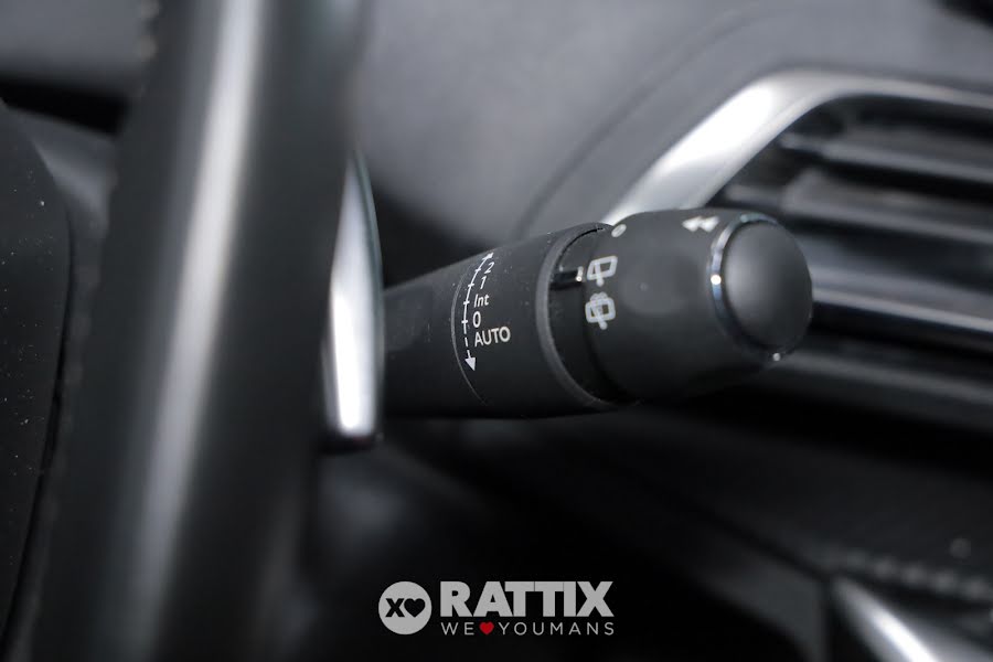 Peugeot 5008 1.5 bluehdi 130CV Active Pack eat8 7p.ti Grigio  Usato foto 15