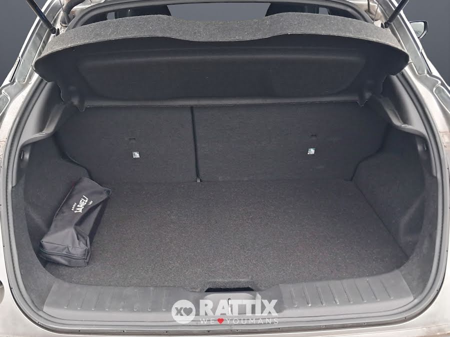 Nissan Juke 1.0 dig-t 114CV Visia  Grigio  Usato foto 5