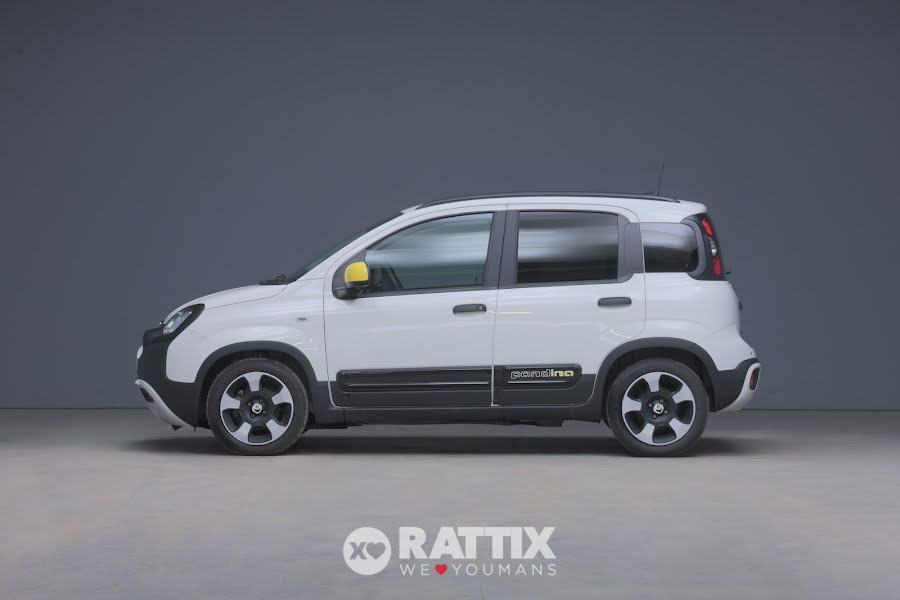 Fiat Panda Pandina 1.0 Firefly Hybrid 70CV Cross White solid  Aziendale foto 2