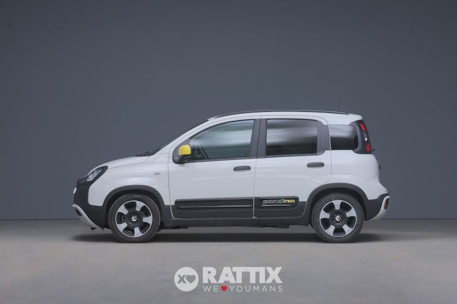 Fiat Panda Pandina 1.0 Firefly Hybrid 70CV Cross White Solid  Aziendale foto 2