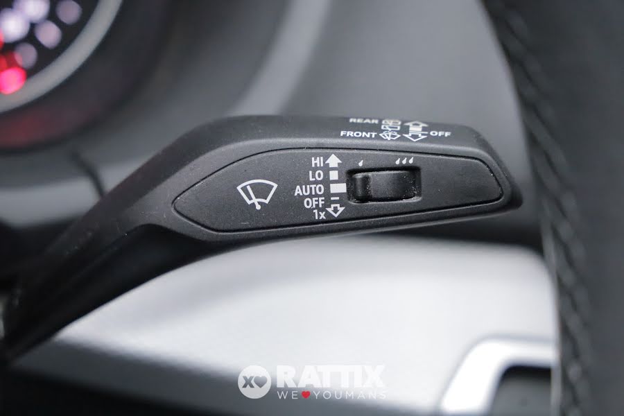 Audi Q2 35 1.5 tfsi 150CV Business s-tronic Bianco Ghiaccio   Aziendale foto 14