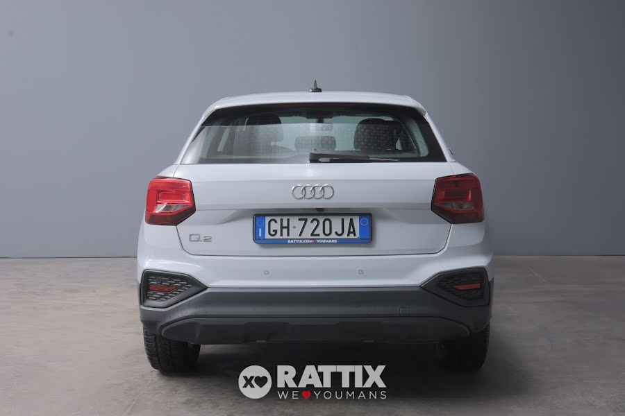 Audi Q2 35 1.5 tfsi 150CV Business s-tronic Bianco Ghiaccio   Aziendale foto 5