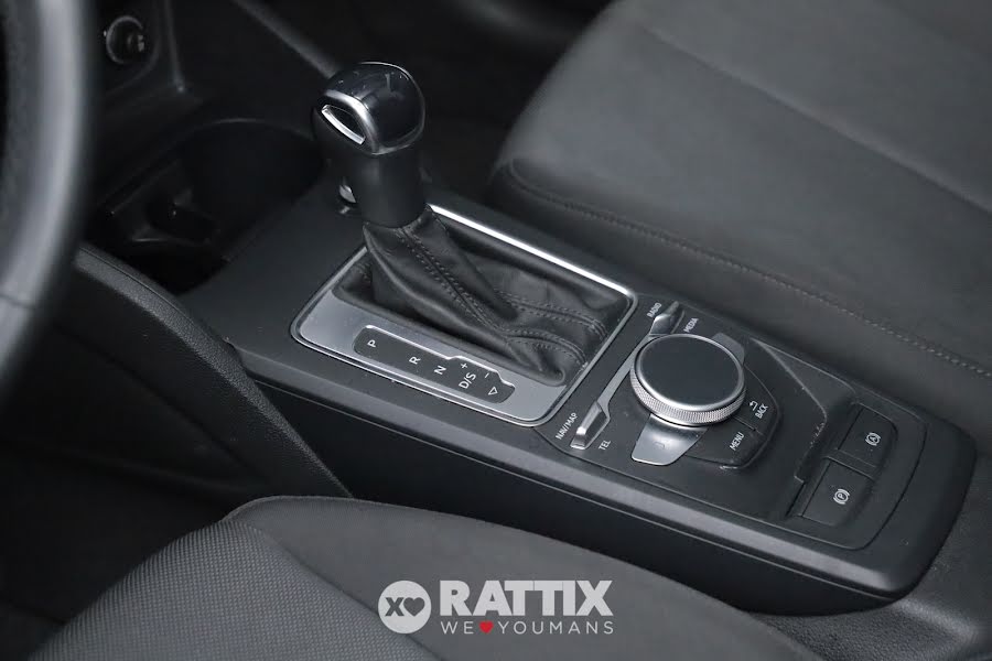 Audi Q2 35 1.5 tfsi 150CV Business s-tronic Bianco Ghiaccio   Aziendale foto 22