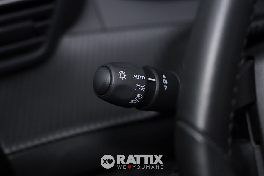 Peugeot 208 1.2 hybrid Allure e-dcs 6 Grigio Selenium  Aziendale foto 13