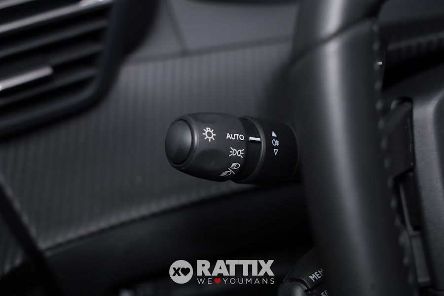 Peugeot 208 1.2 hybrid Allure e-dcs 6 Grigio Selenium  Aziendale foto 14