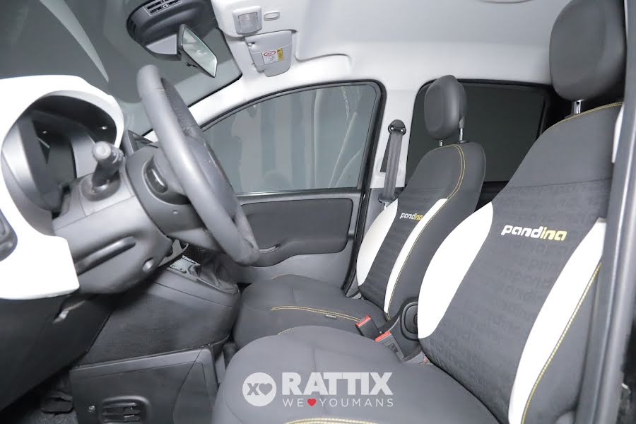Fiat Panda Pandina 1.0 Firefly Hybrid 70CV Cross Nero Cinema  Aziendale foto 8