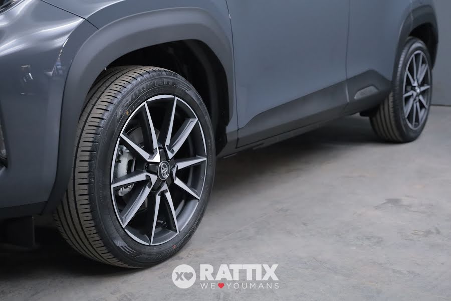 Toyota Yaris Cross 1.5 Hybrid 130CV GR Sport e-CVT Storm Grey & Black  Nuovo foto 4