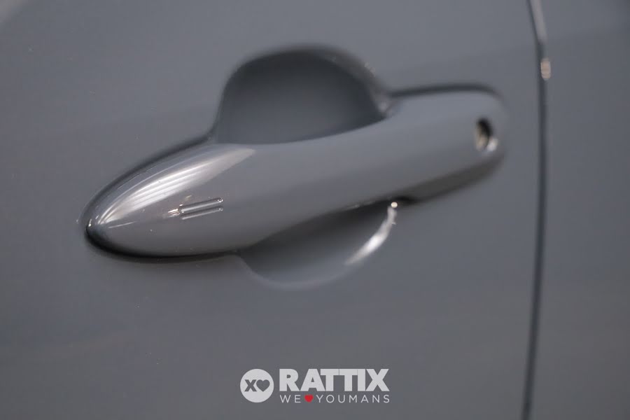 Toyota Yaris Cross 1.5 Hybrid 130CV GR Sport e-CVT Storm Grey & Black  Nuovo foto 5