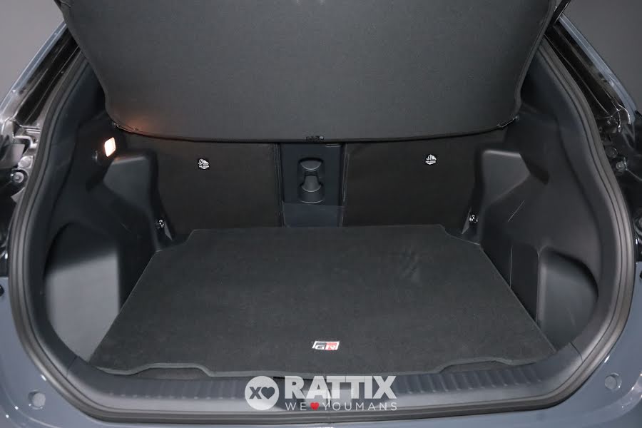 Toyota Yaris Cross 1.5 Hybrid 130CV GR Sport e-CVT Storm Grey & Black  Nuovo foto 7