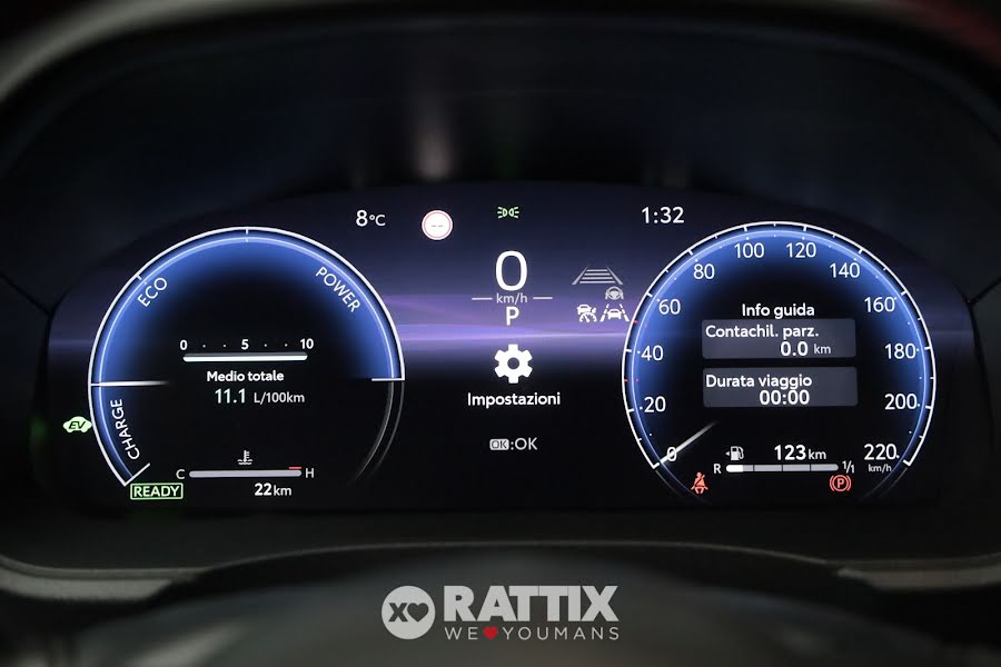 Toyota Yaris Cross 1.5 Hybrid 130CV GR Sport e-CVT Storm Grey & Black  Nuovo foto 15