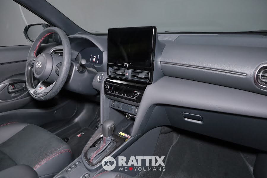 Toyota Yaris Cross 1.5 Hybrid 130CV GR Sport e-CVT Storm Grey & Black  Nuovo foto 16