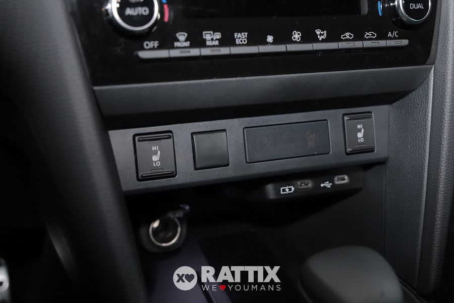 Toyota Yaris Cross 1.5 Hybrid 130CV GR Sport e-CVT Storm Grey & Black  Nuovo foto 29