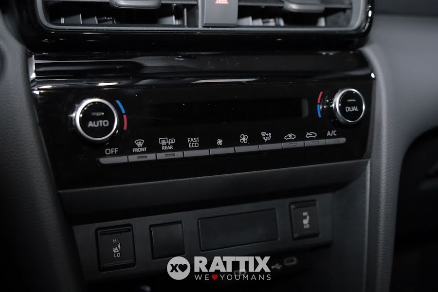 Toyota Yaris Cross 1.5 Hybrid 130CV GR Sport e-CVT Storm Grey & Black  Nuovo foto 30