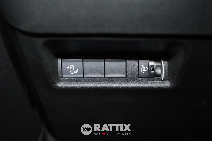 Jeep Avenger 1.2 Turbo 100CV Altitude  Vulcano  Km 0 foto 30