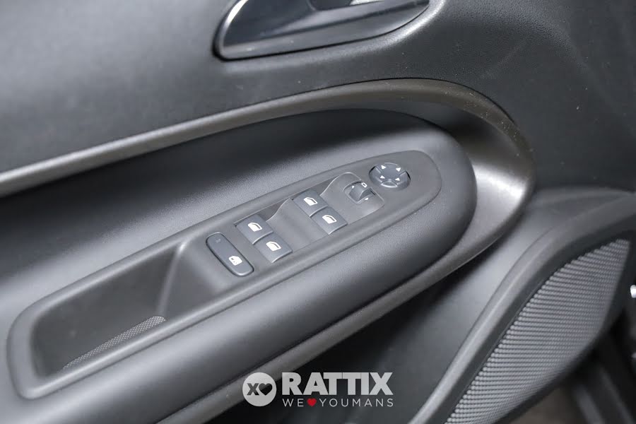 Jeep Avenger 1.2 Turbo 100CV Altitude  Vulcano  Km 0 foto 31