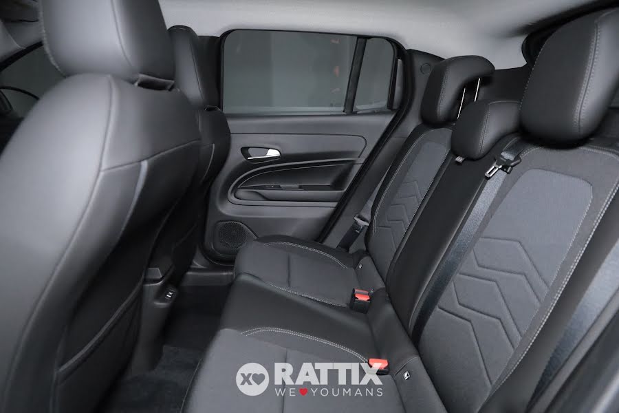 Jeep Avenger 1.2 Turbo 100CV Altitude  Vulcano  Km 0 foto 32