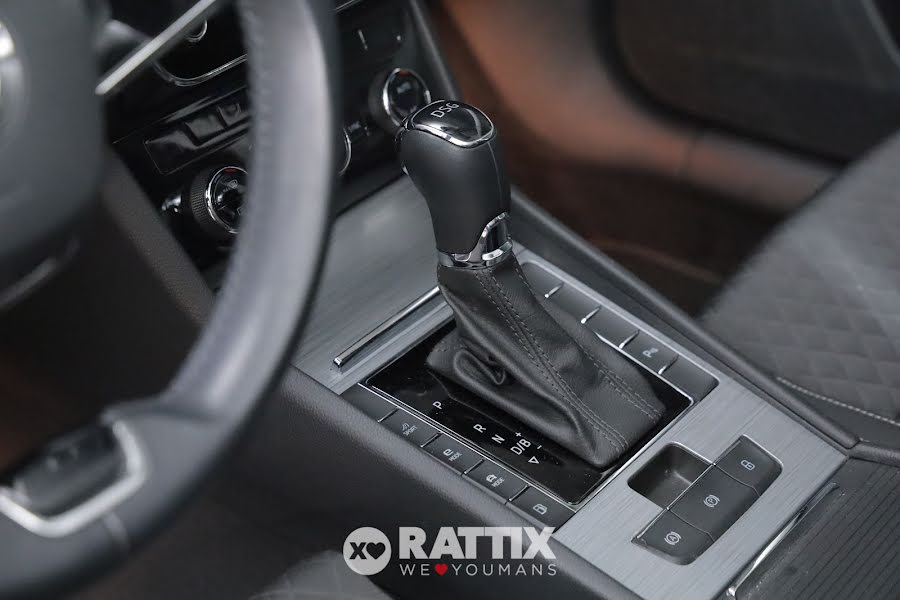 Skoda Superb Wagon 1.4 TSI Phev Executive DSG Blu  Aziendale foto 25