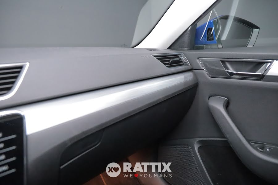 Skoda Superb Wagon 1.4 TSI Phev Executive DSG Blu  Aziendale foto 30